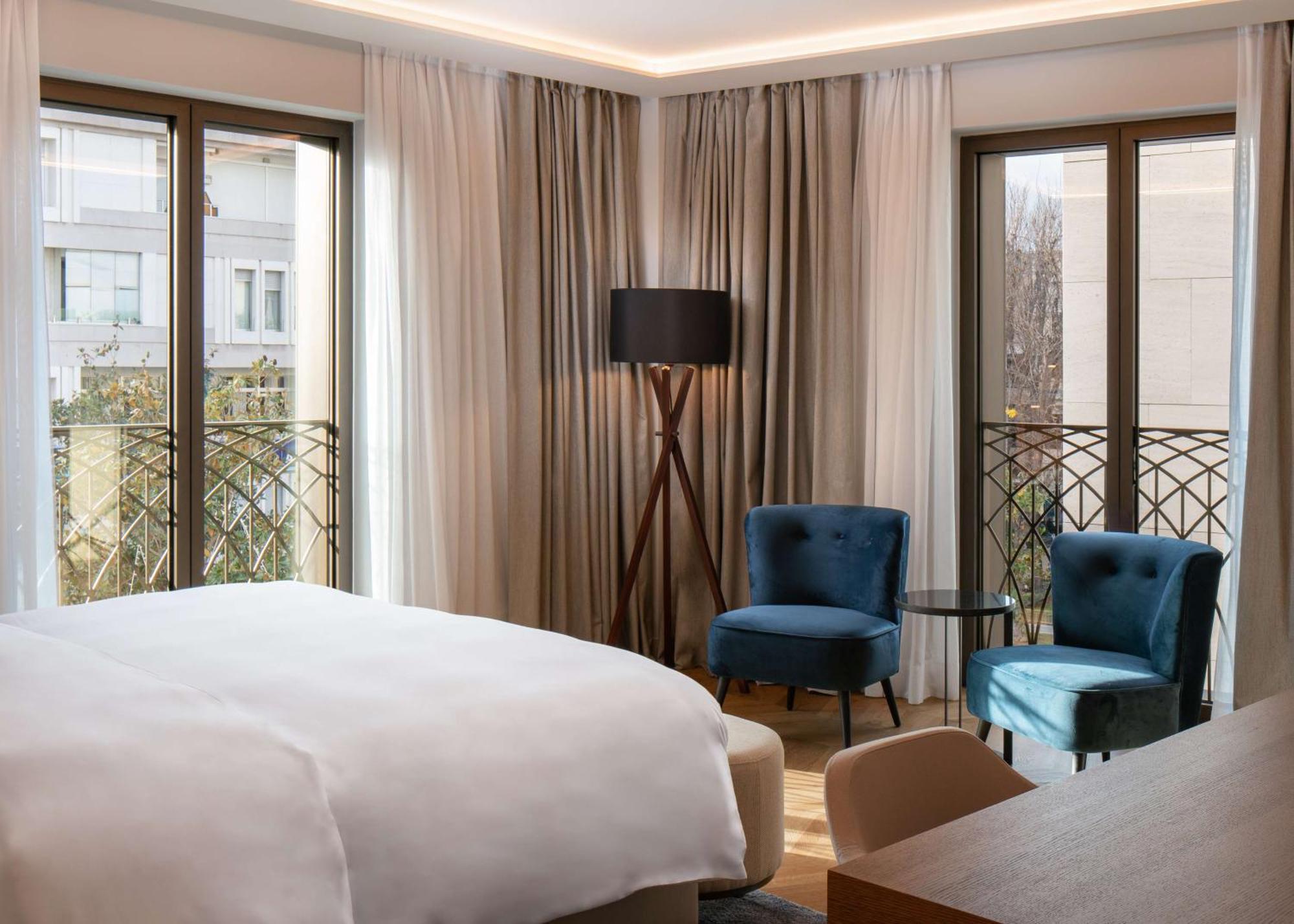 Radisson Collection Hotel, Magdalena Plaza Hotel 5*