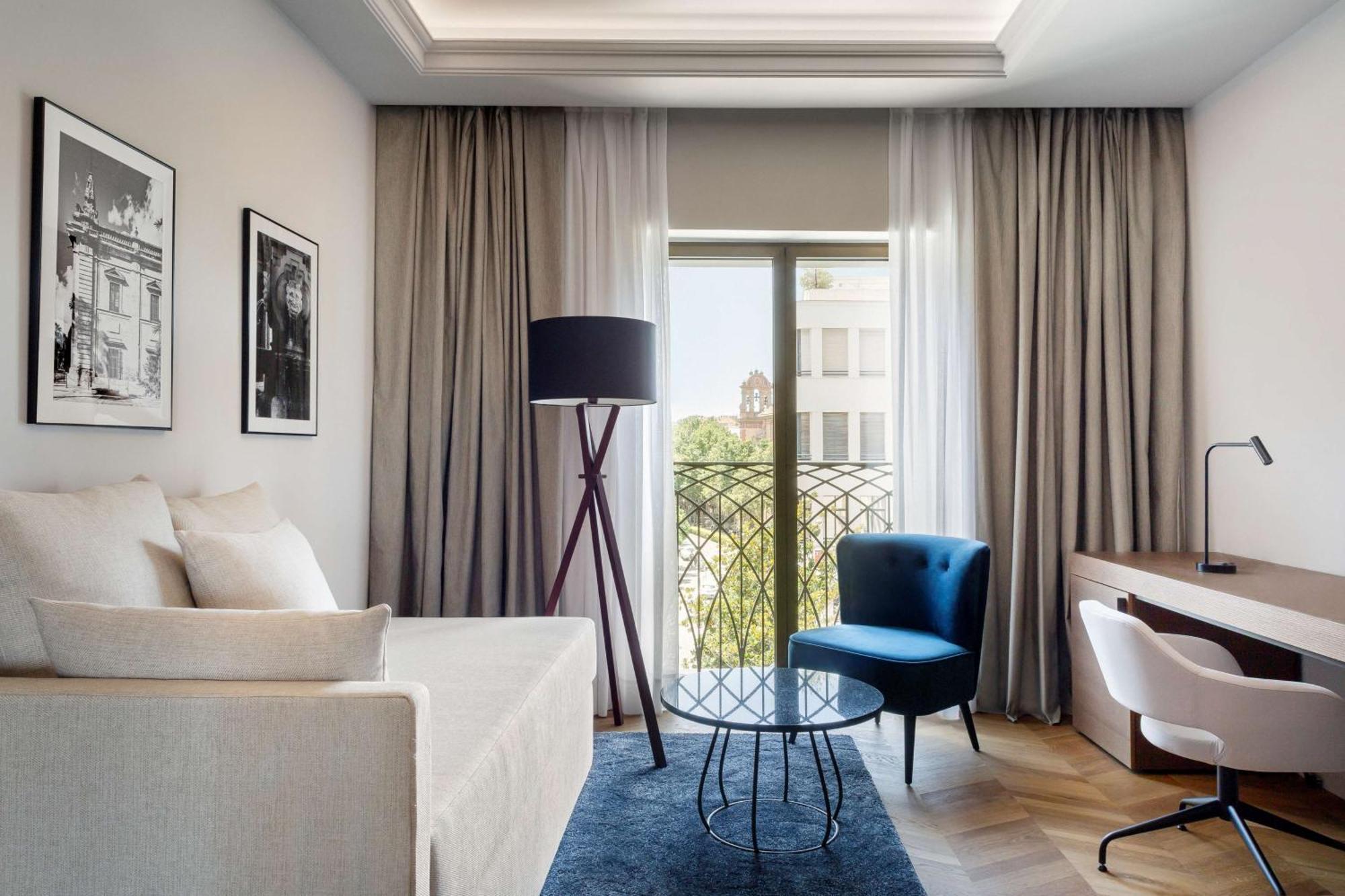 Radisson Collection Hotel, Magdalena Plaza 5* Seville